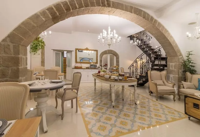 پانسیون Il Conclave Guest House