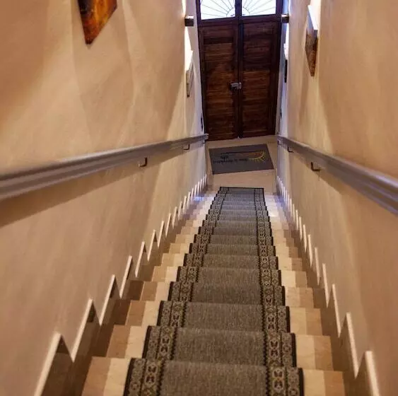 ベッドアンドブレックファースト Albagio