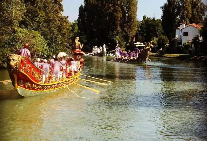 ベッドアンドブレックファースト Dimora Naviglio