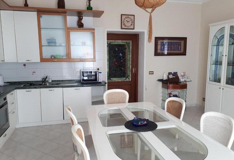 تختخواب و صبحانه Il Granello Di Sabbia