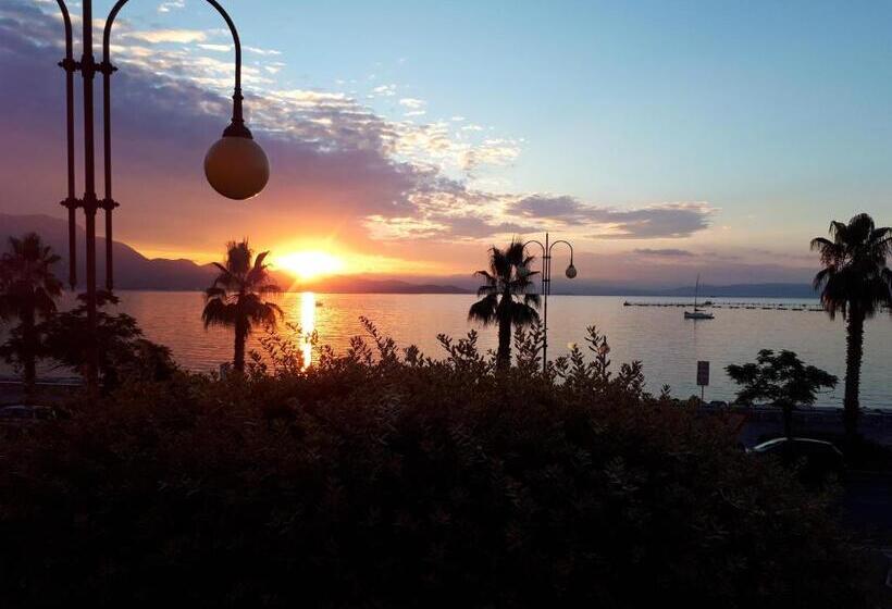 تختخواب و صبحانه Il Granello Di Sabbia