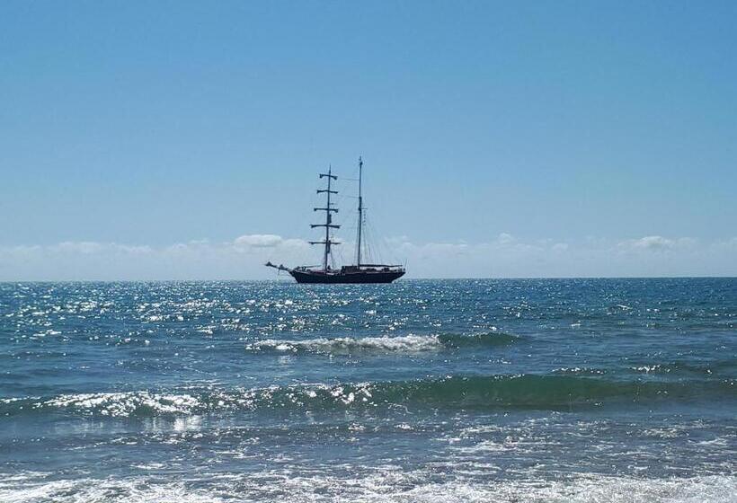 تختخواب و صبحانه Il Granello Di Sabbia