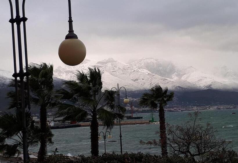 تختخواب و صبحانه Il Granello Di Sabbia