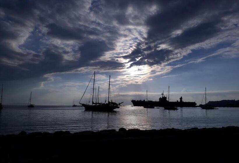 تختخواب و صبحانه Il Granello Di Sabbia