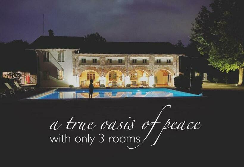 La Scuderia Charming Rooms B&b