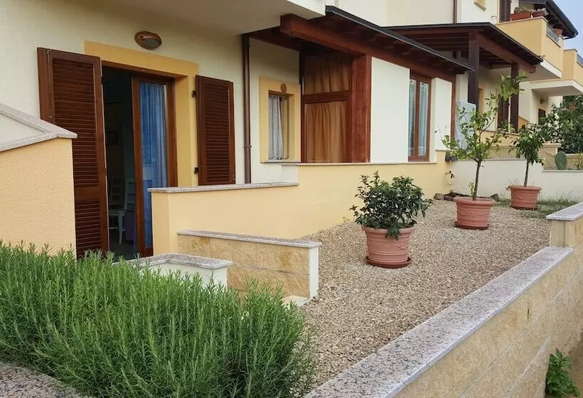 ペンション Flowerhouse