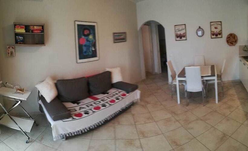 膳宿费 Flowerhouse