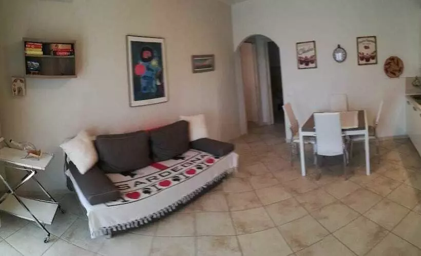 ペンション Flowerhouse