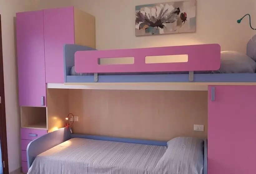 ペンション Flowerhouse