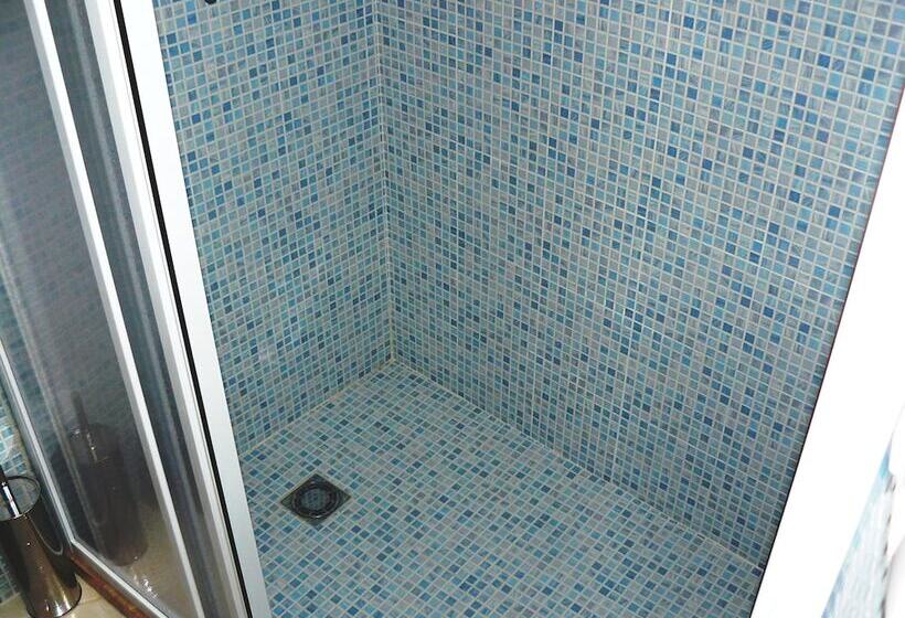 بنسيون La Viuzza