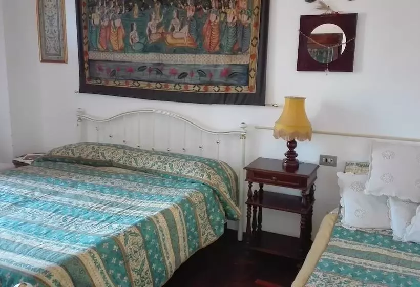 پانسیون Le Acacie Felici B&b