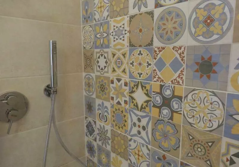 پانسیون Ng Guest House L Acquedotto