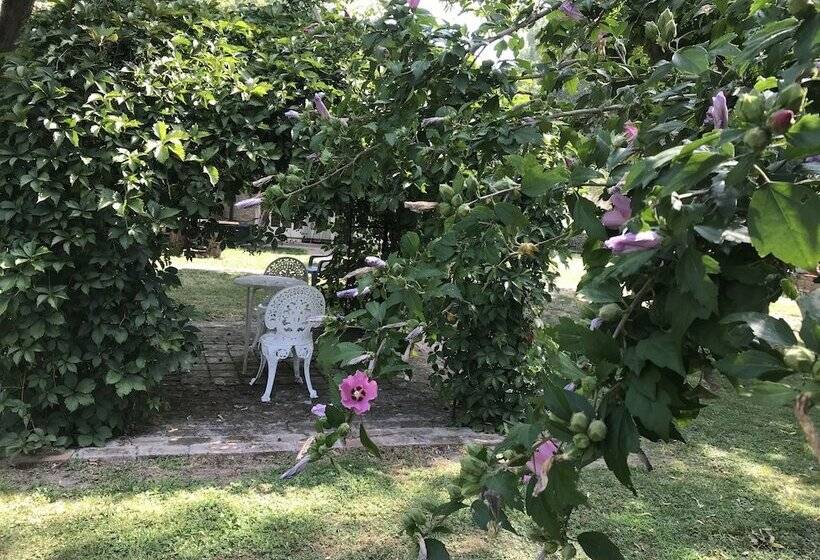 Пансион Villa Camilla