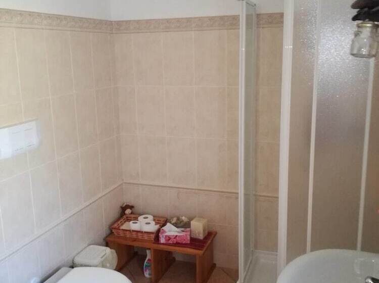 ベッドアンドブレックファースト Al Bianco Loto