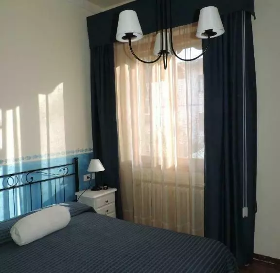 ベッドアンドブレックファースト Chiantirooms Guesthouse