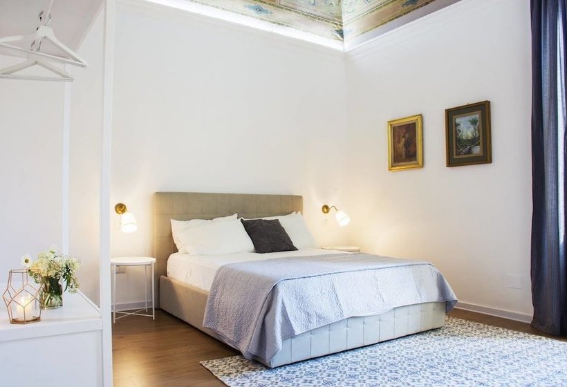 تختخواب و صبحانه I Borbone