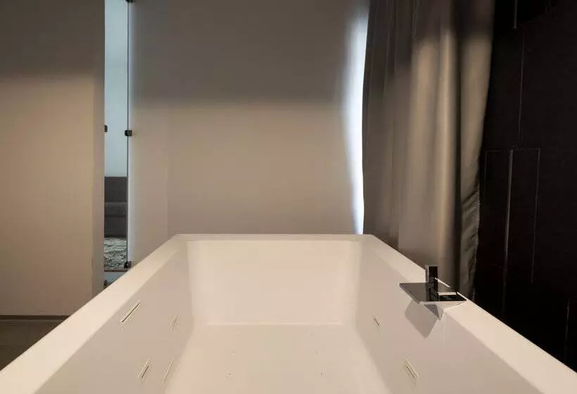 Alkamuri Posh Hotel E Spa