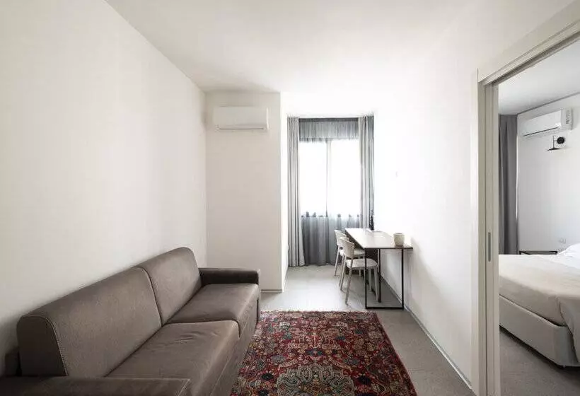 Alkamuri Posh Hotel E Spa