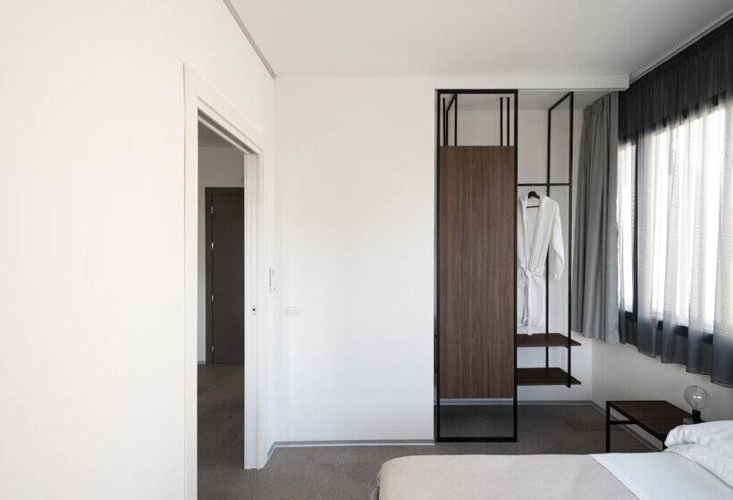 Alkamuri Posh Hotel E Spa