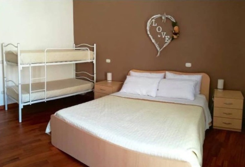 펜션 La Casetta Di Renato