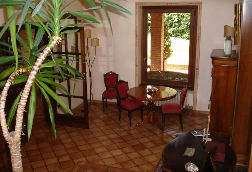 Majatalo Villa Colle Farnese