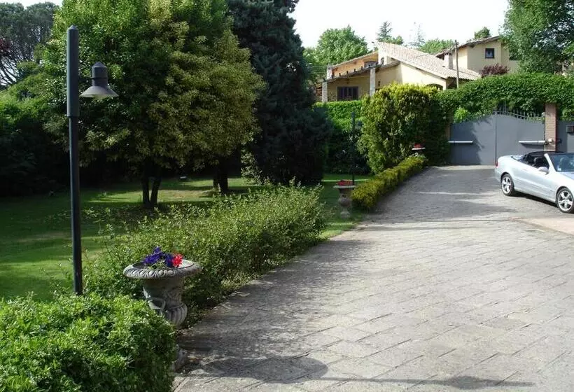 Majatalo Villa Colle Farnese