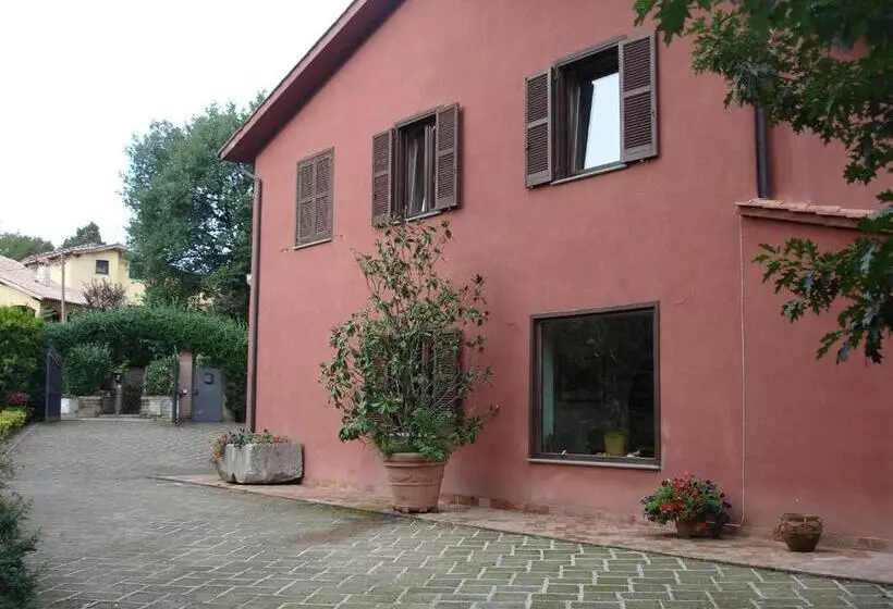 Majatalo Villa Colle Farnese