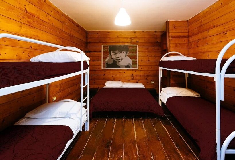 리조트 Nautilus Village