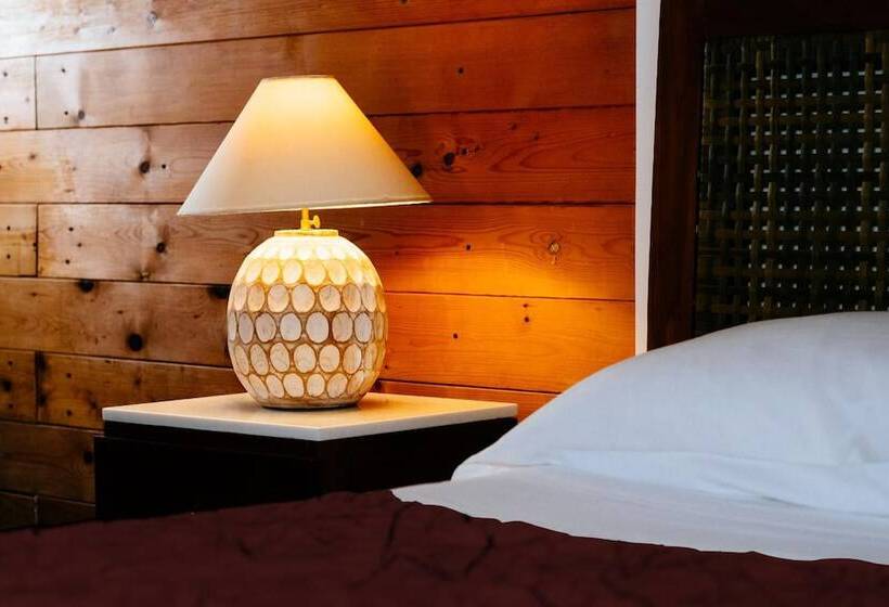 리조트 Nautilus Village