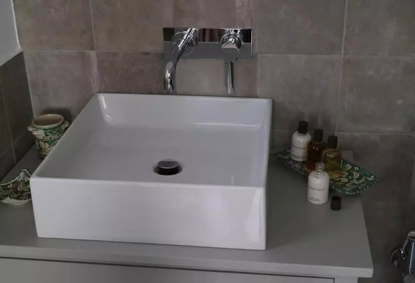 تختخواب و صبحانه Ciuritaormina Maison De Charme