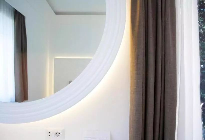 تختخواب و صبحانه Ciuritaormina Maison De Charme