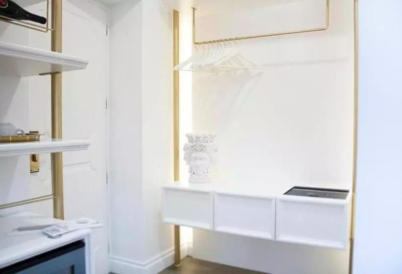 تختخواب و صبحانه Ciuritaormina Maison De Charme