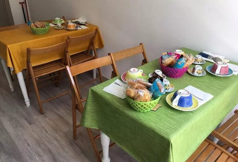 ベッドアンドブレックファースト Sicania