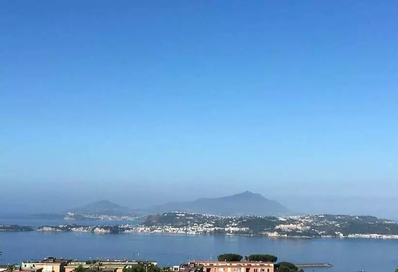 تختخواب و صبحانه Solosole Pozzuoli 1