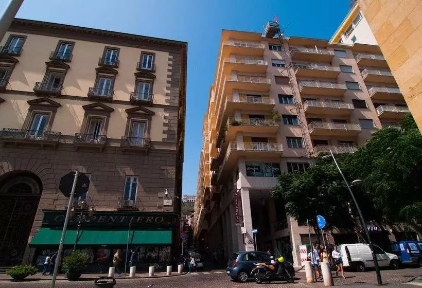 Flyresidence Municipio Toledo