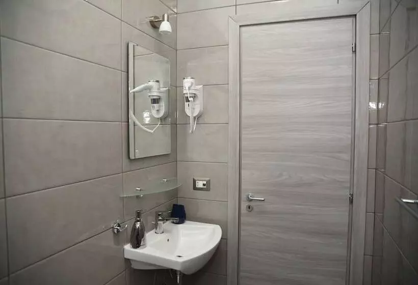 Flyresidence Municipio Toledo