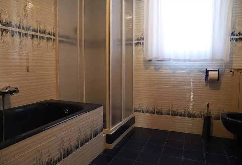تختخواب و صبحانه Cozy Bed&breakfast