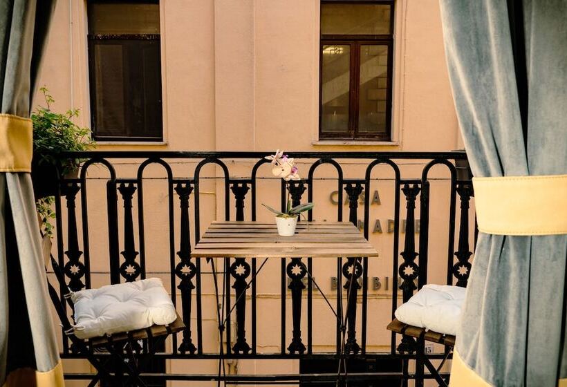 پانسیون Mammadada Charm Rooms