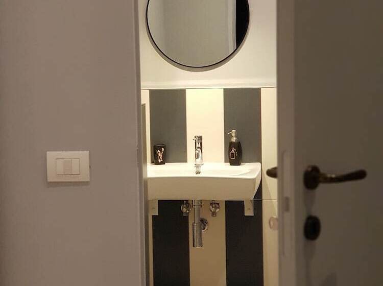 پانسیون Mammadada Charm Rooms