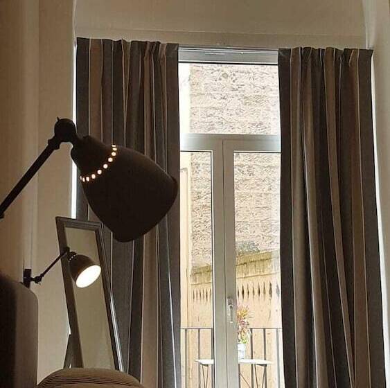 پانسیون Mammadada Charm Rooms