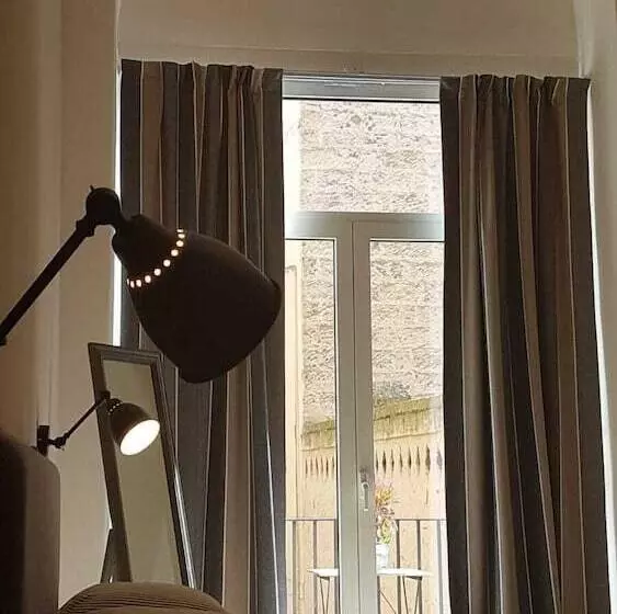 پانسیون Mammadada Charm Rooms