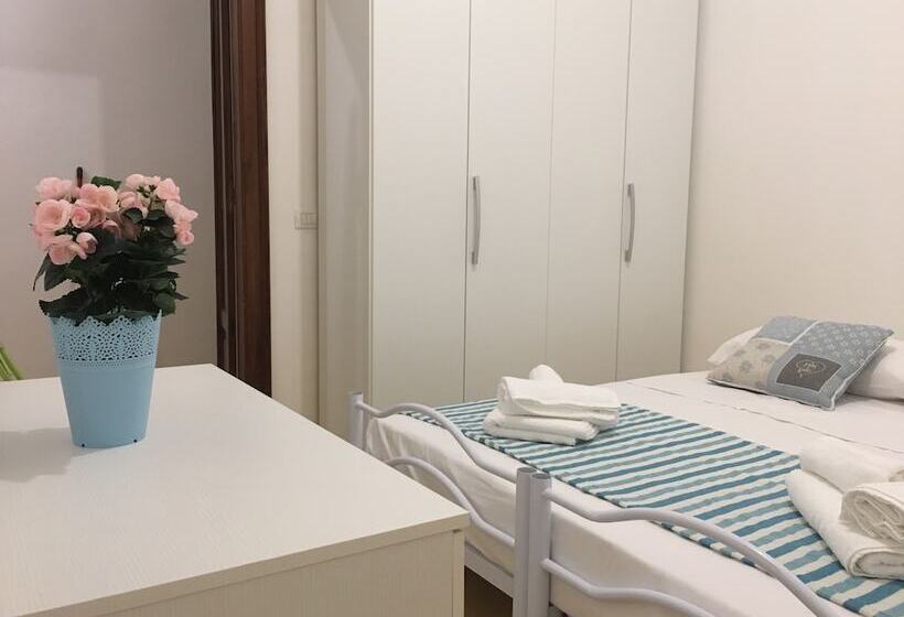 پانسیون Valita