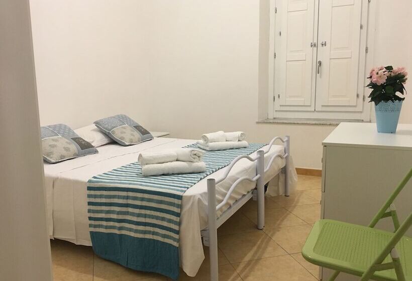 پانسیون Valita