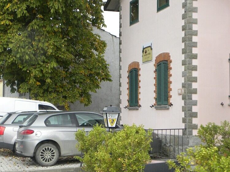 住宿加早餐  La Castagna Matta