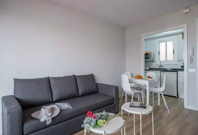 Aparthotel California