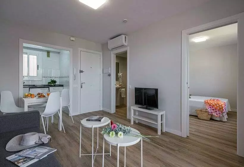 Aparthotel California