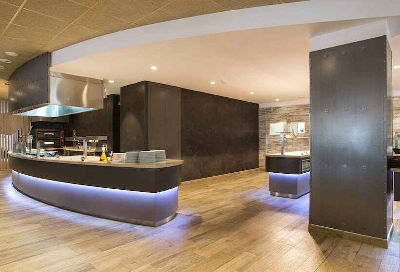 Aparthotel California