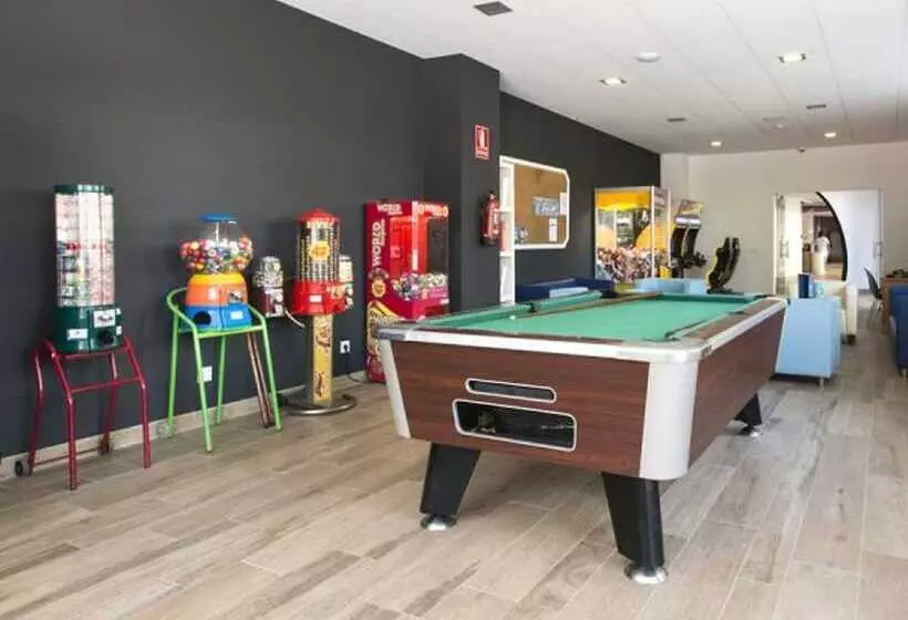 Aparthotel California