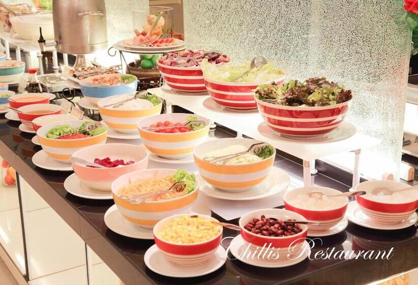 Amora Thapae Hotel Chiang Mai