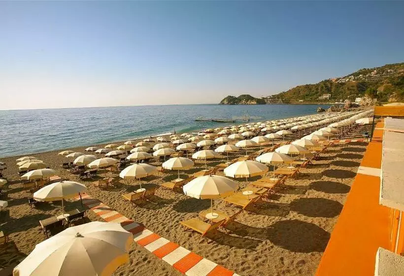 בית מלון כפרי Caparena